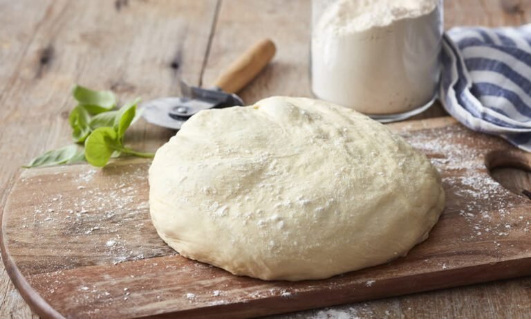 Desktop-Basic-Pizza-Dough (1)